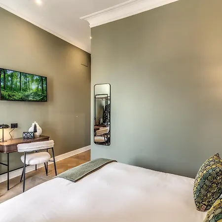 Dimore Paganica 4* Rome