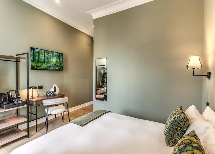 Dimore Paganica 4* Rome